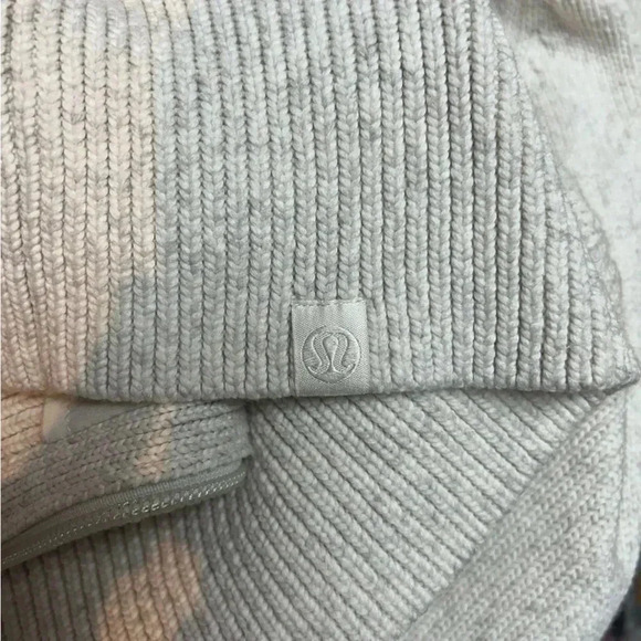 Lululemon Cotton-Blend  Full-Zip Sweater - Picture 10 of 12